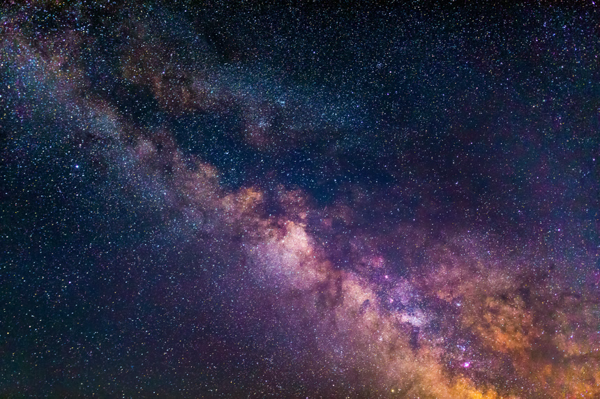 唯美梦幻星空夜空星轨