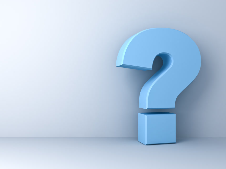 墙壁角落放着一个蓝色问号标志