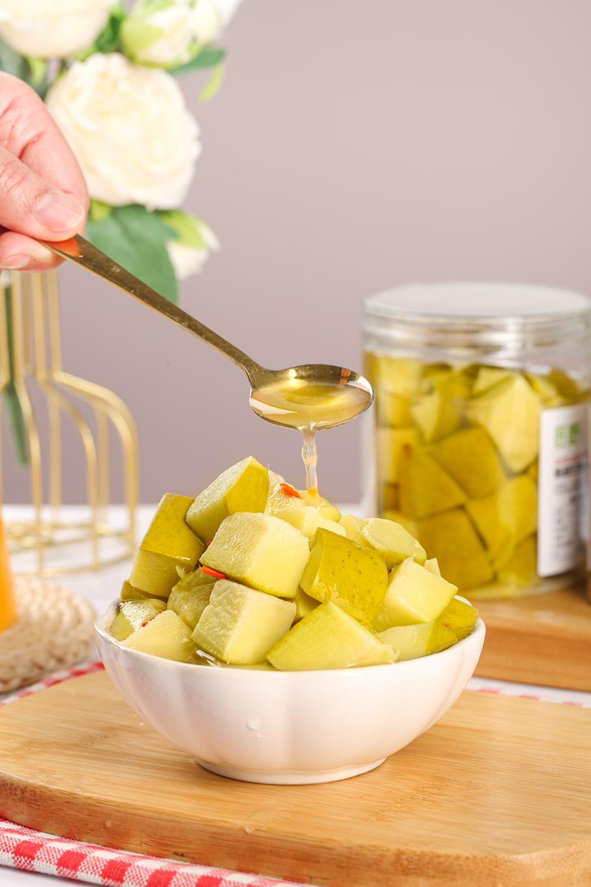 浅底上的酸甜芒果