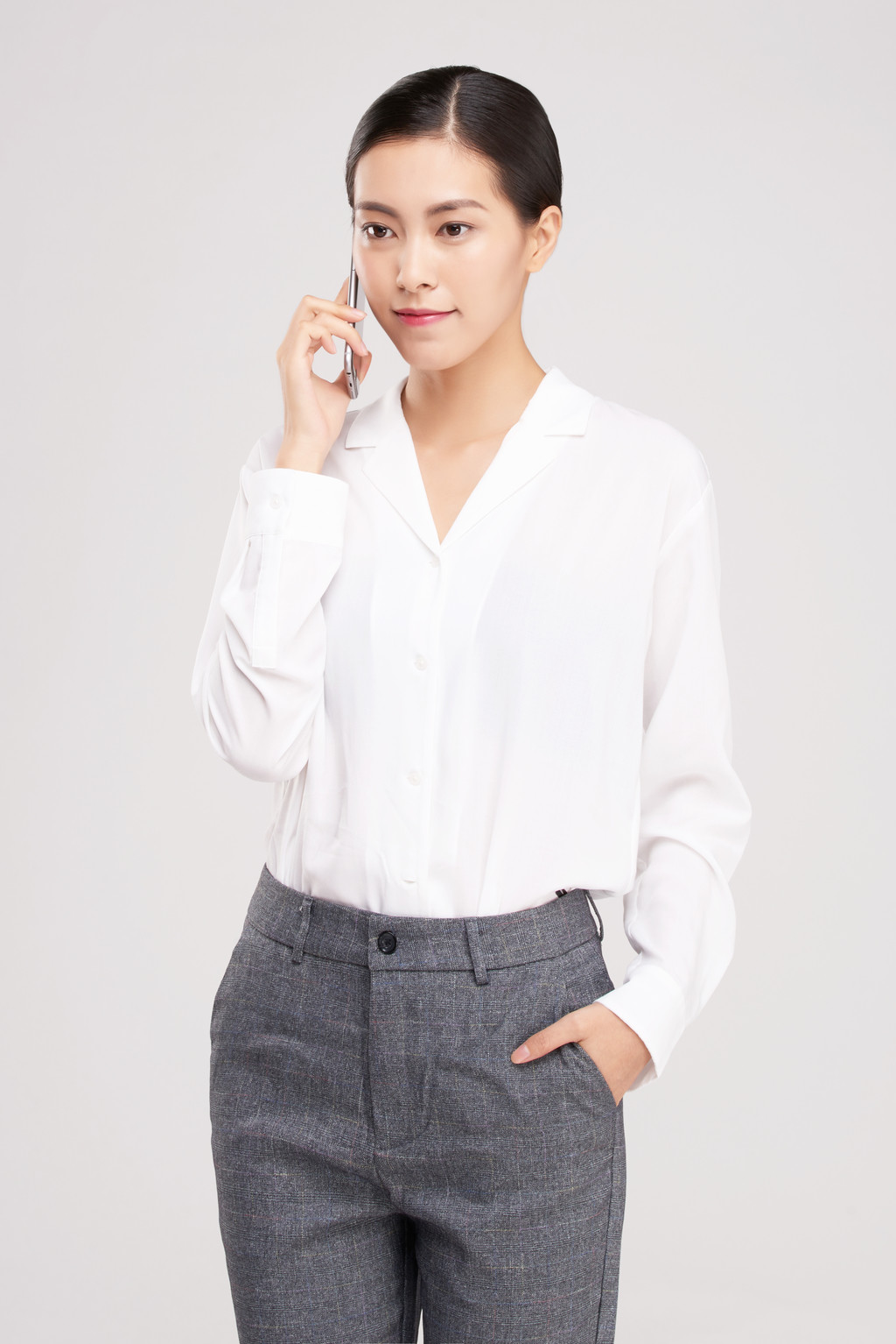 女性商务形象照背景图片