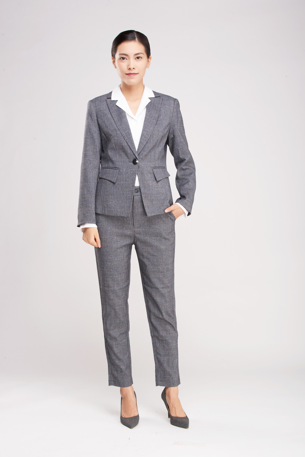 女性商务形象照背景图片