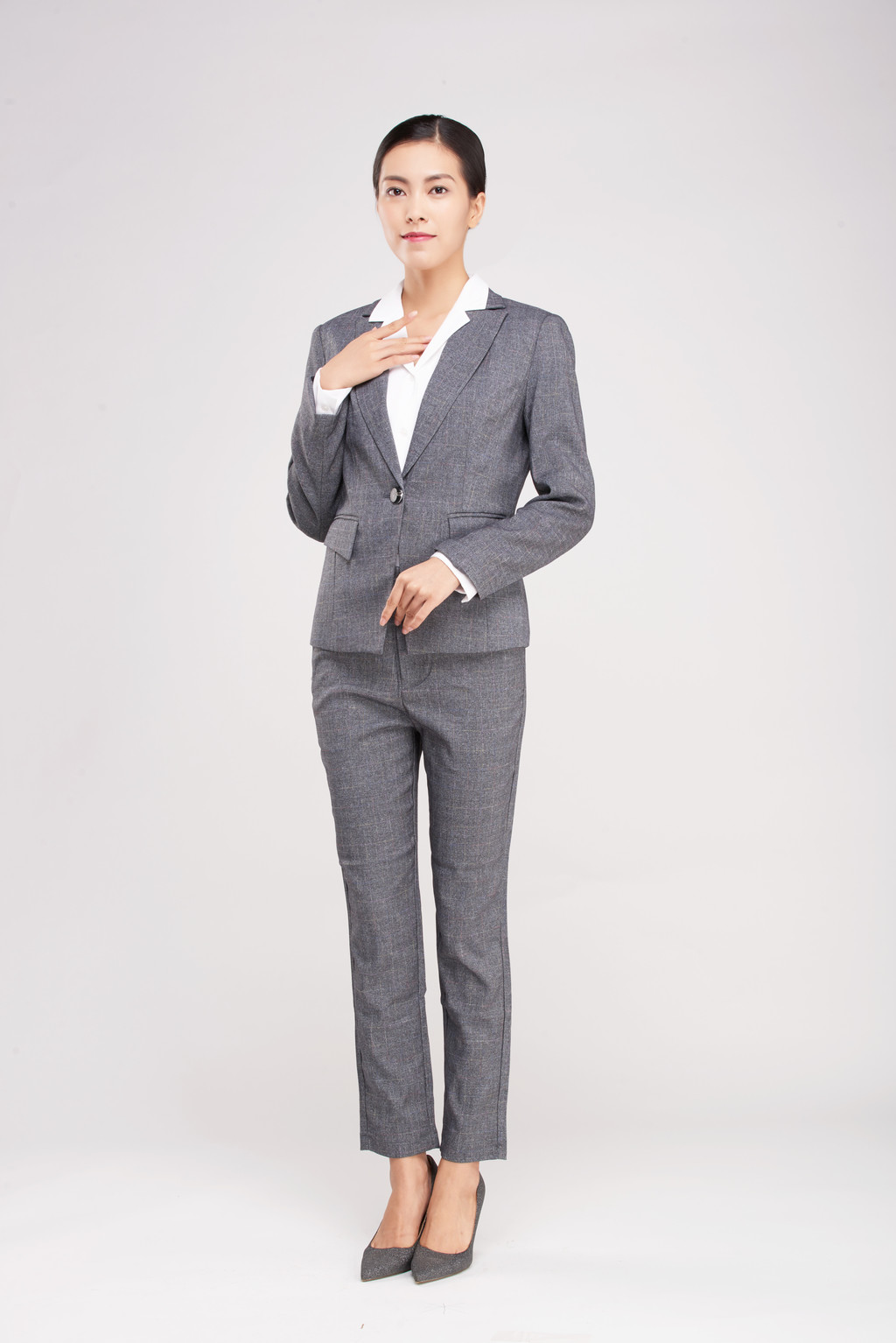 女性商务形象照背景图片