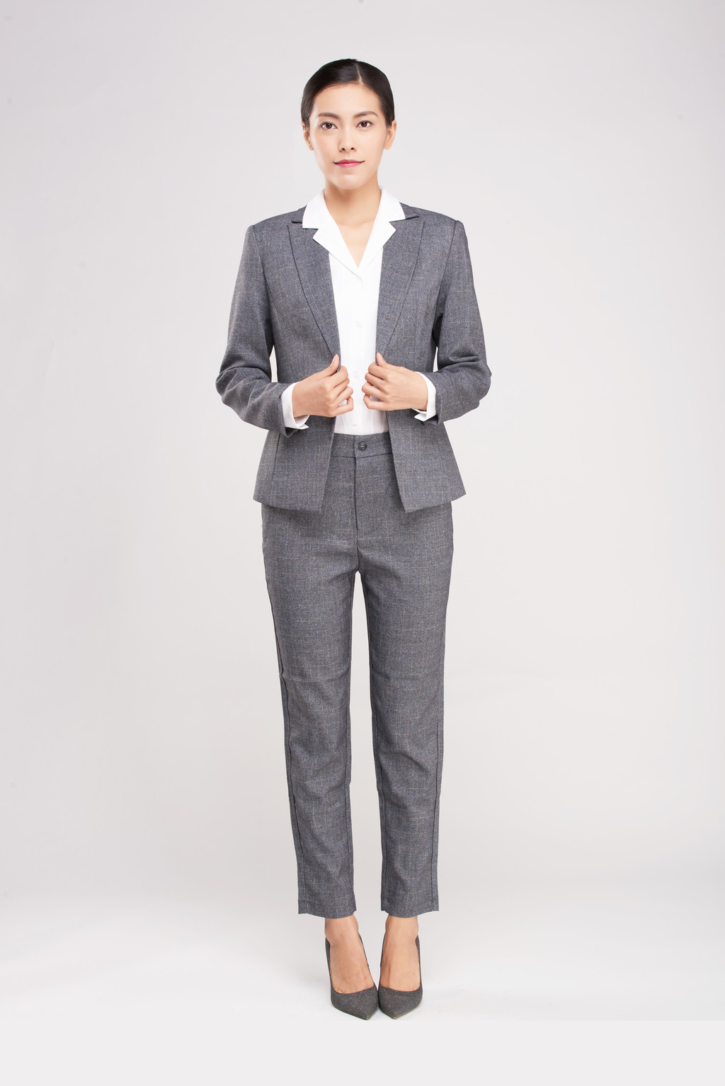 女性商务形象照背景图片