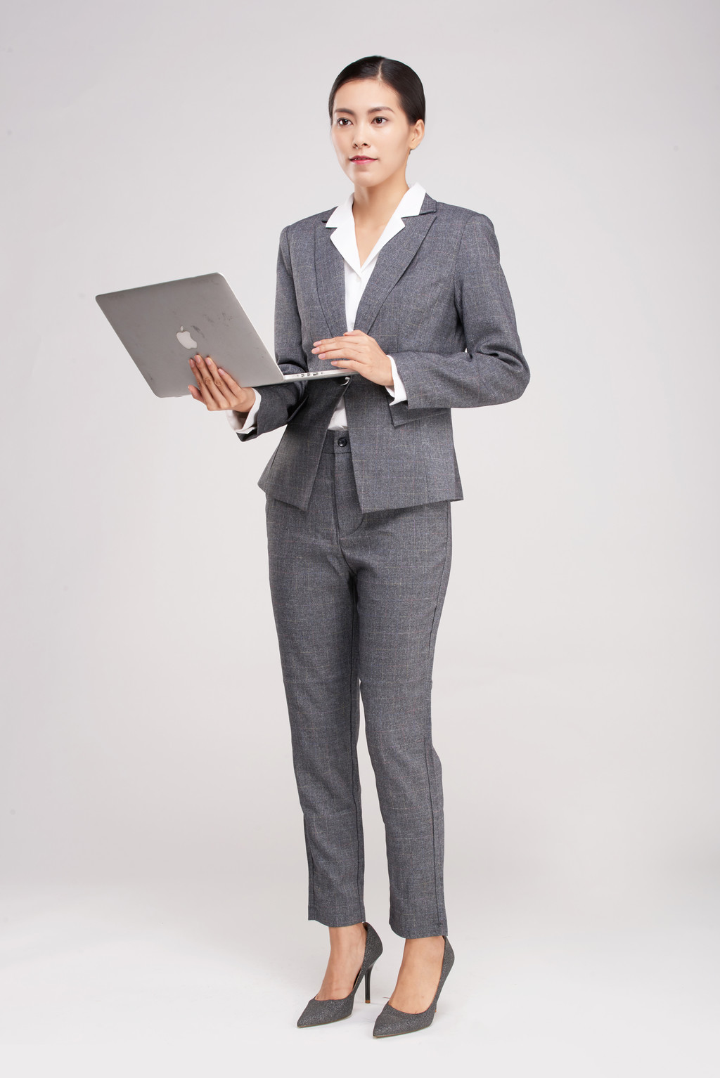 女性商务形象照背景图片