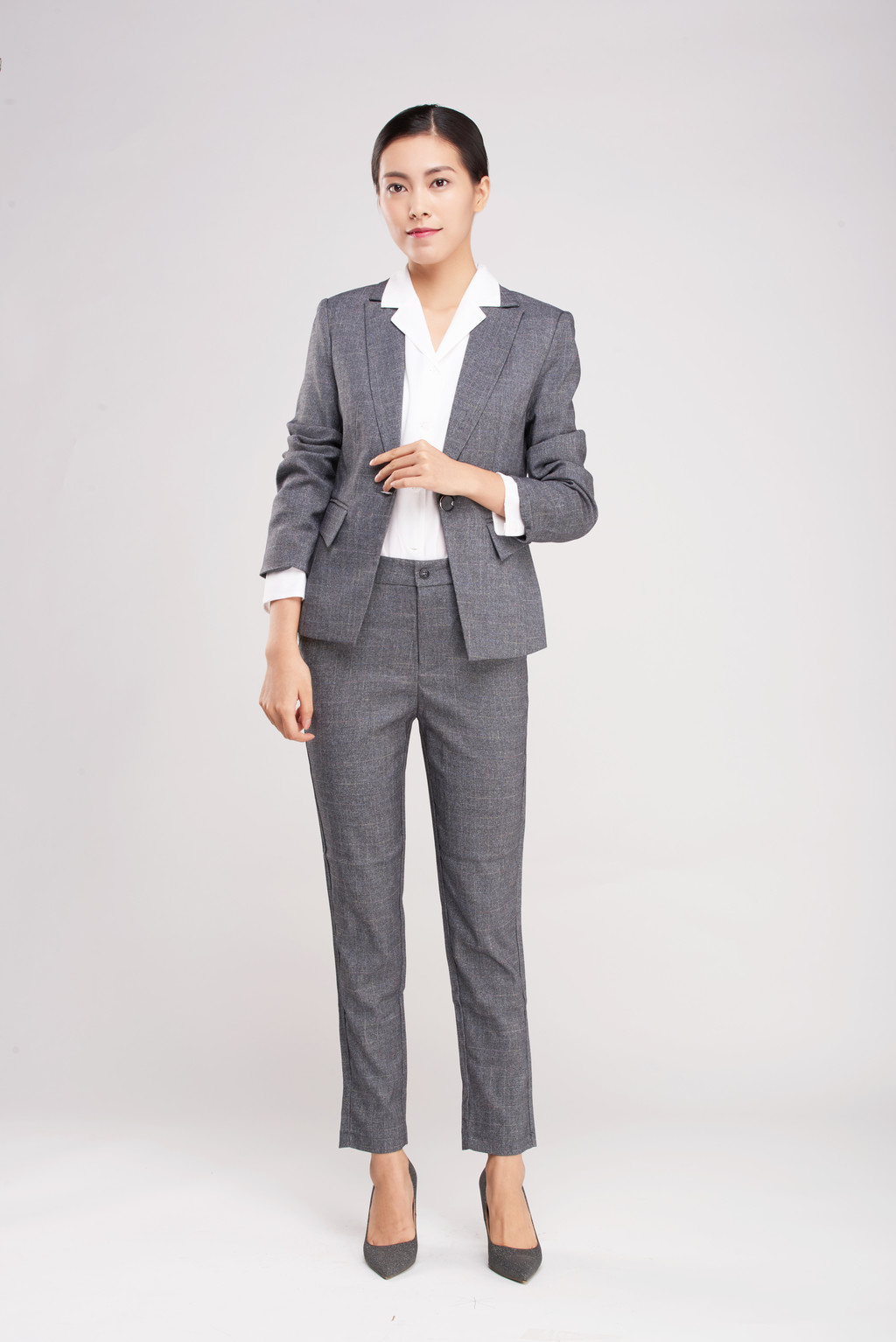 女性商务形象照背景图片