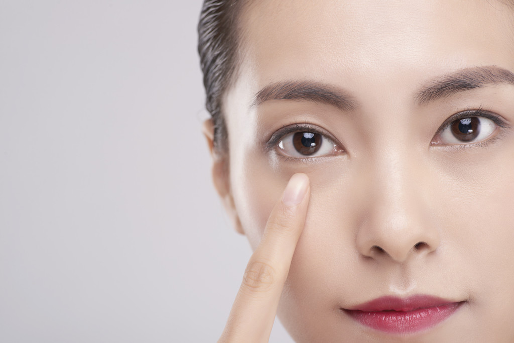 女性美容美妆护肤背景图片