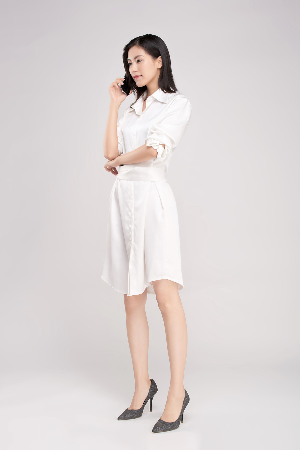 商务女性打电话背景图片