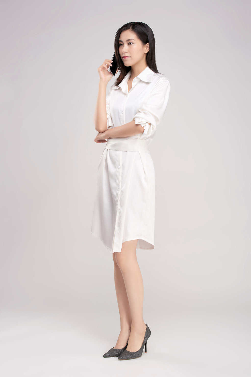 商务女性打电话背景图片