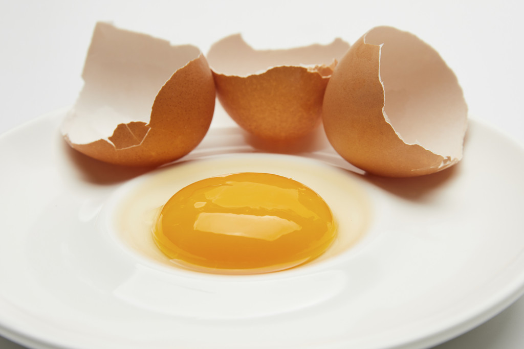 新鲜营养鸡蛋背景图片