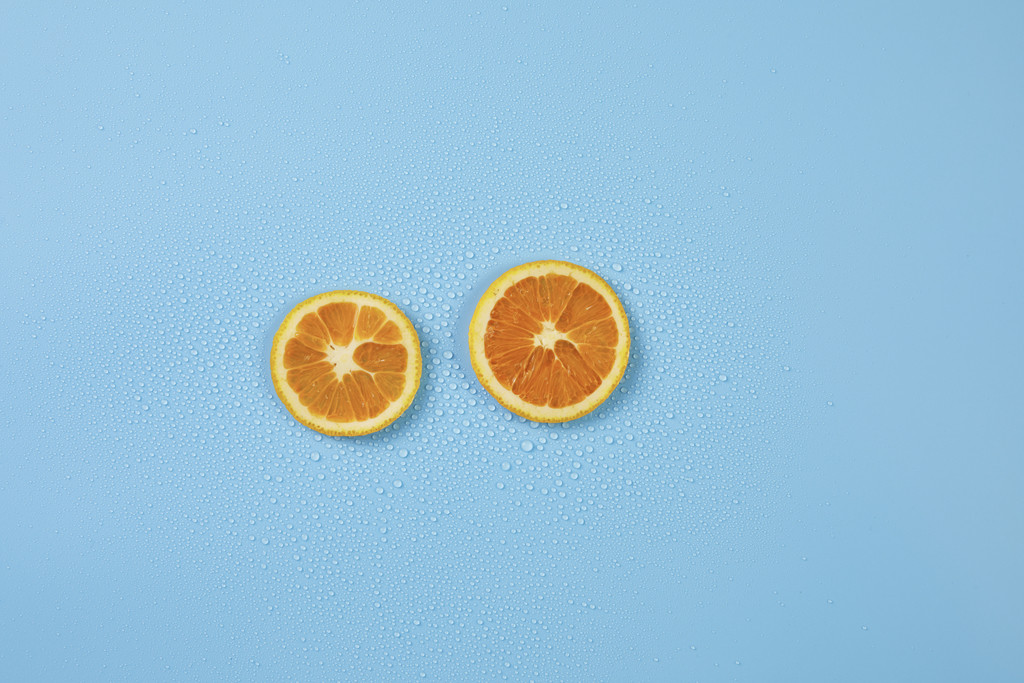 极简清新水果橙子背景图片