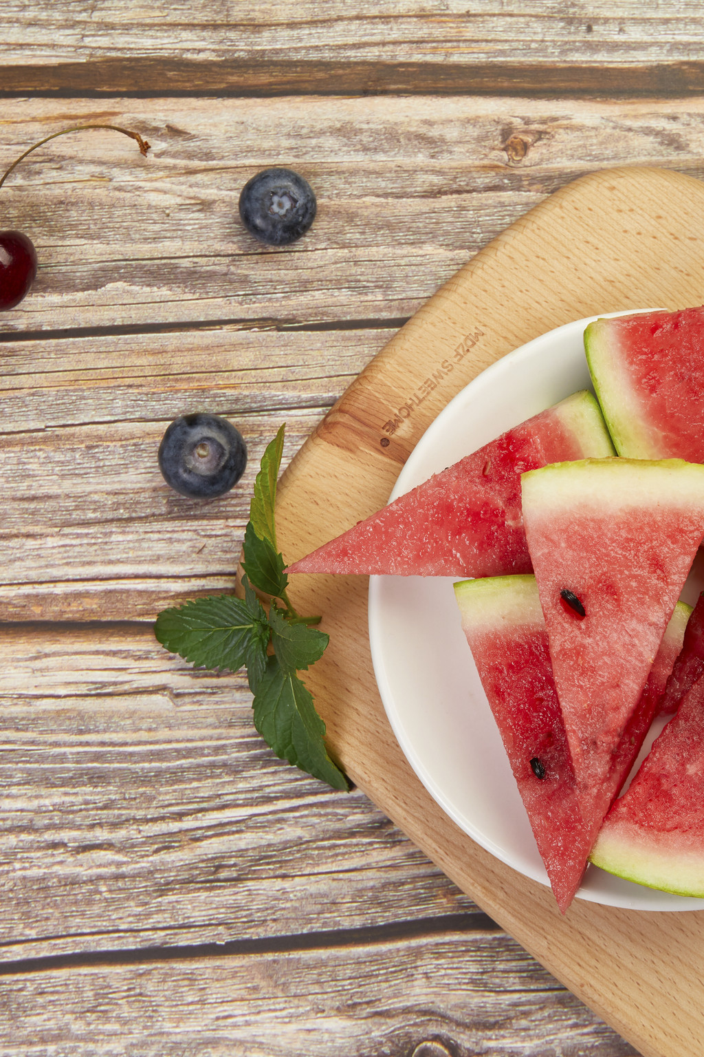 文艺小清新水果拼盘背景图片