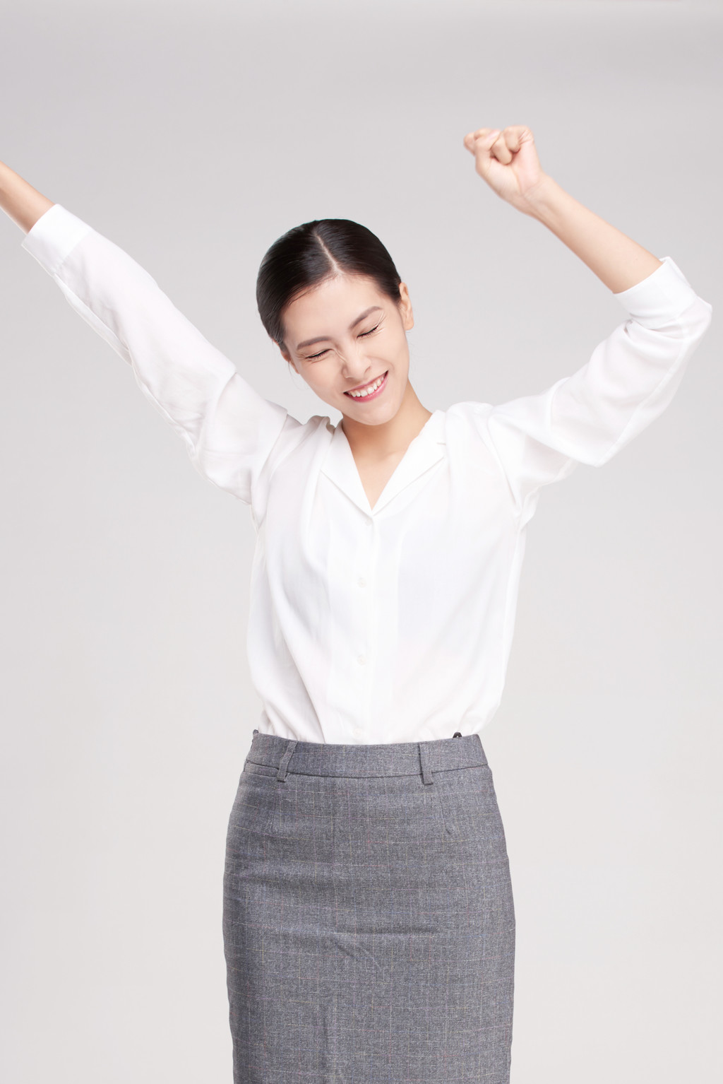 职业商务女性伸懒腰背景图片