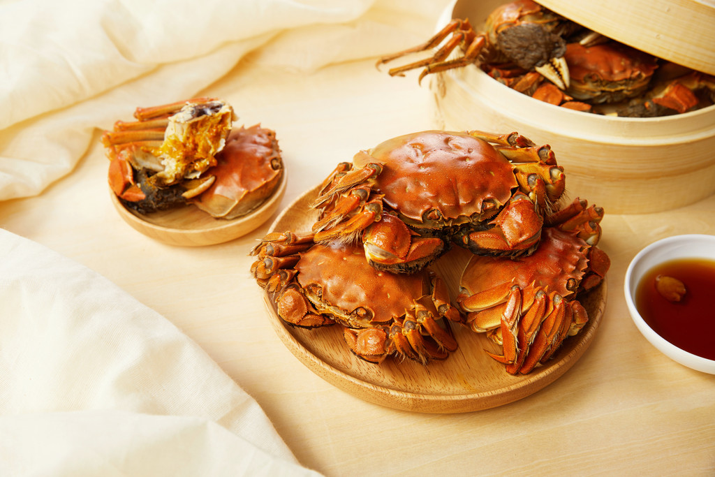 鲜美大闸蟹背景图片