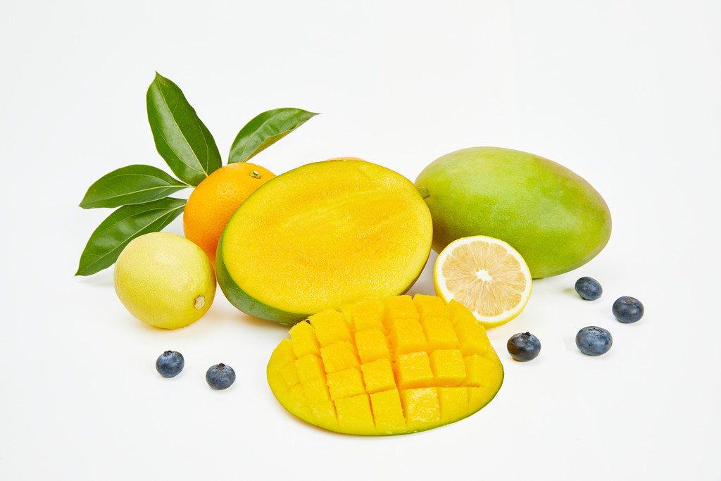 白底丰富水果果蔬背景图片