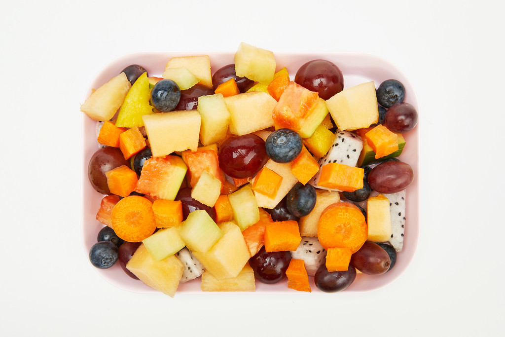 白底丰富水果果蔬背景图片