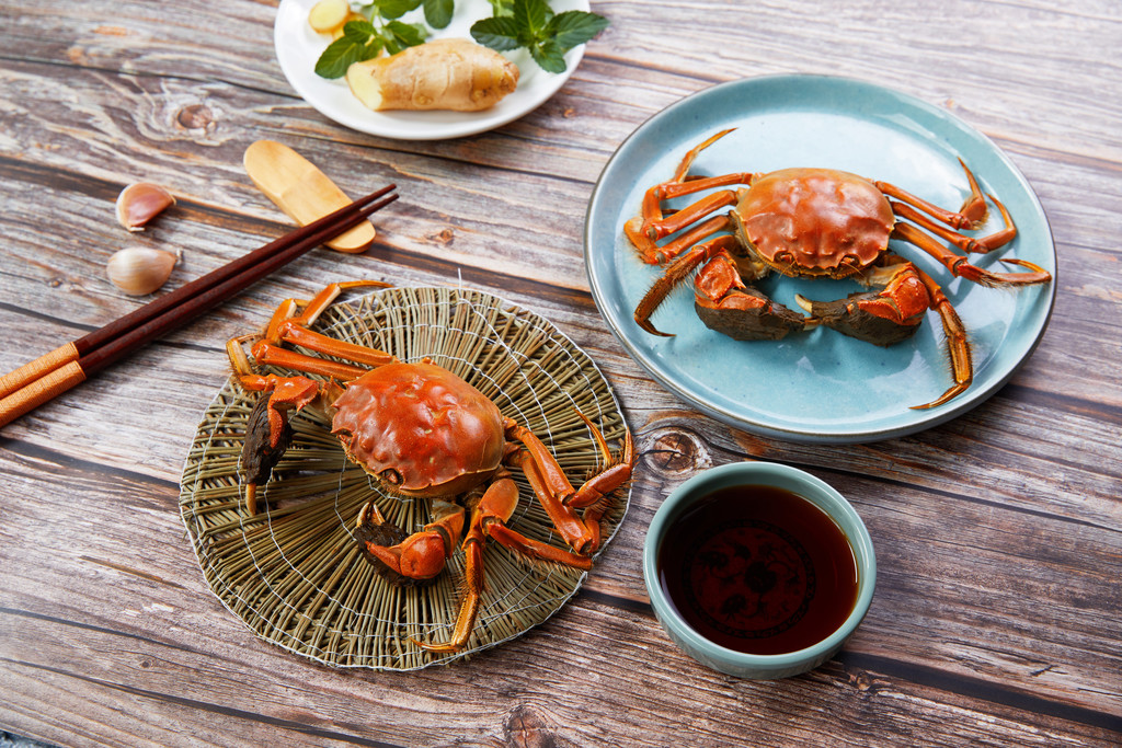 鲜美大闸蟹背景图片