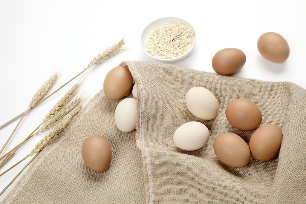 清新文艺鸡蛋背景图片