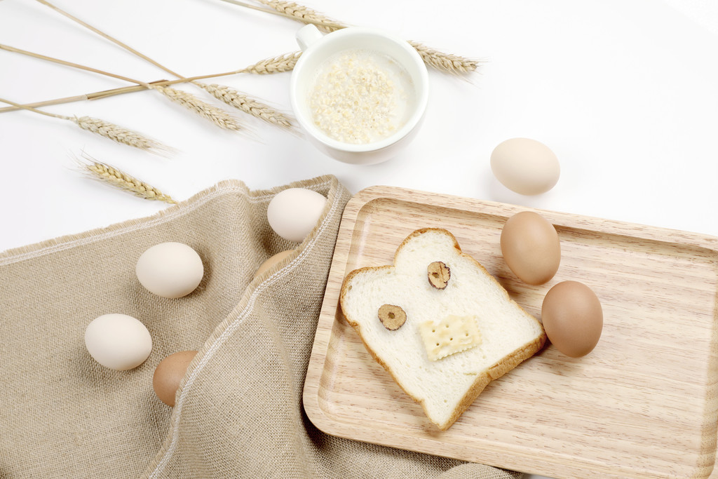 清新文艺鸡蛋背景图片