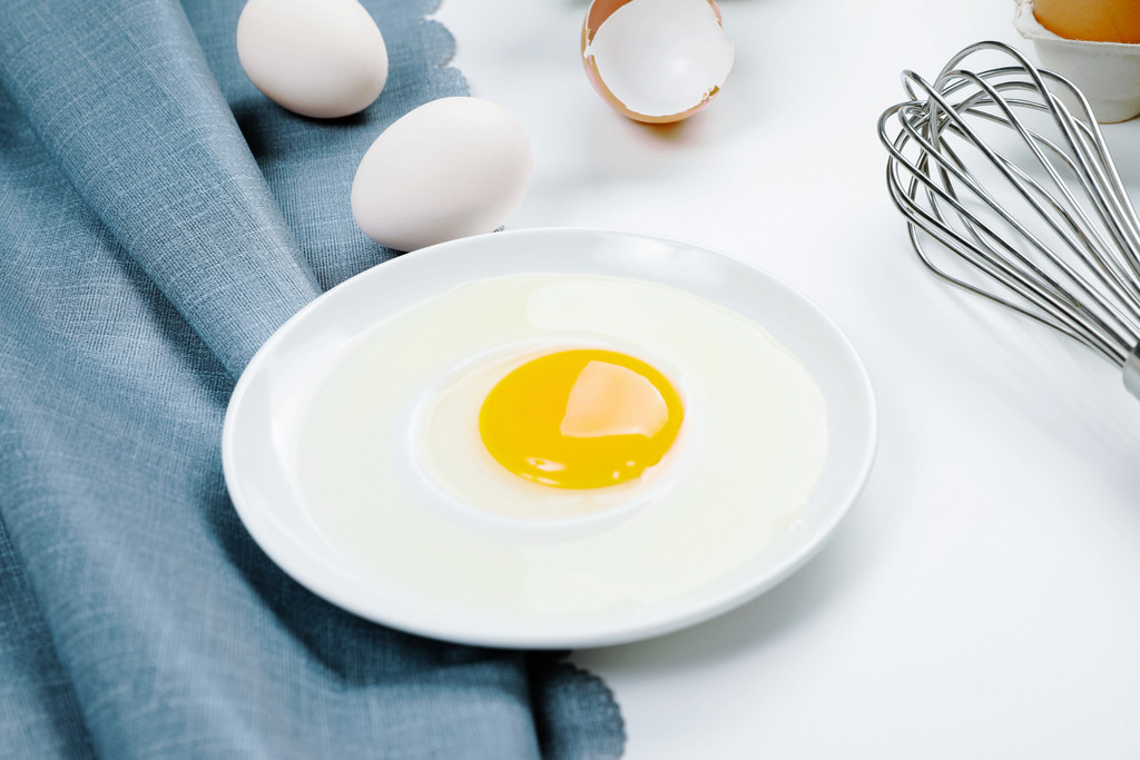 清新文艺鸡蛋背景图片