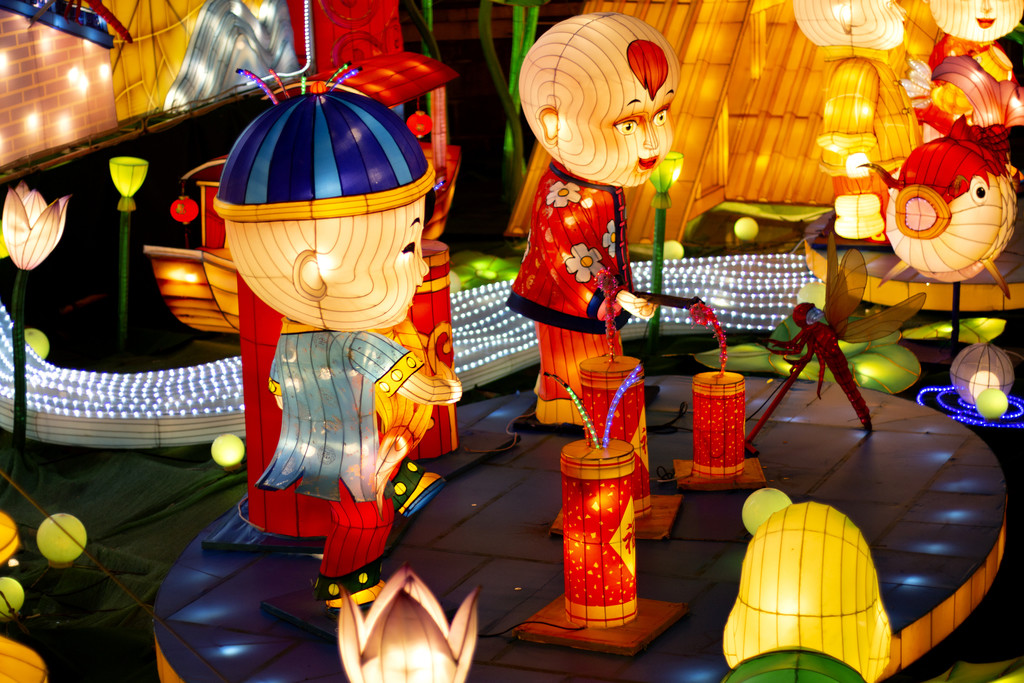 2019新年逛庙会彩灯节背景图片