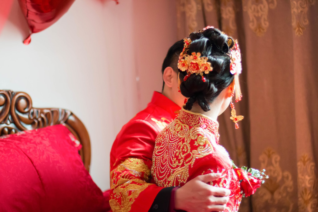 红色婚礼喜庆夫妻情侣结婚背景图片