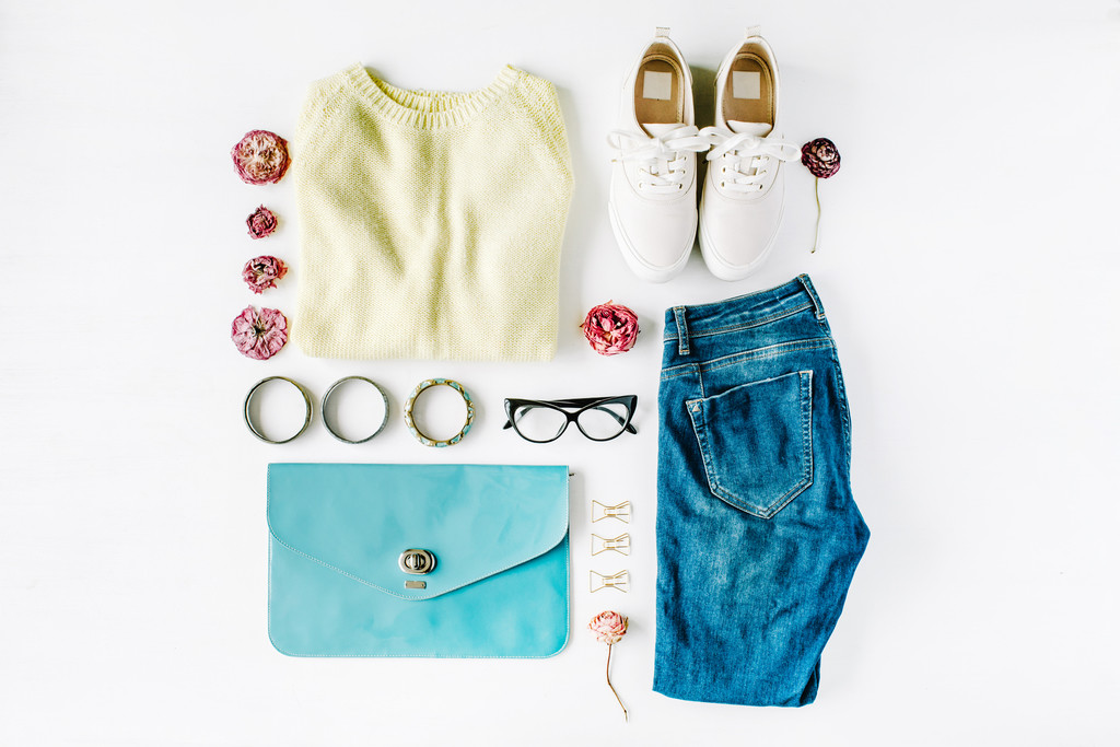 简约淡雅小清新女性时尚新媒体图片