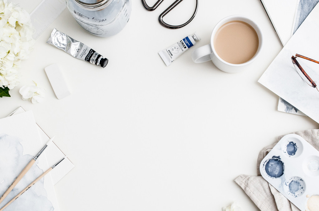 简约创意感水彩颜料画笔背景图片