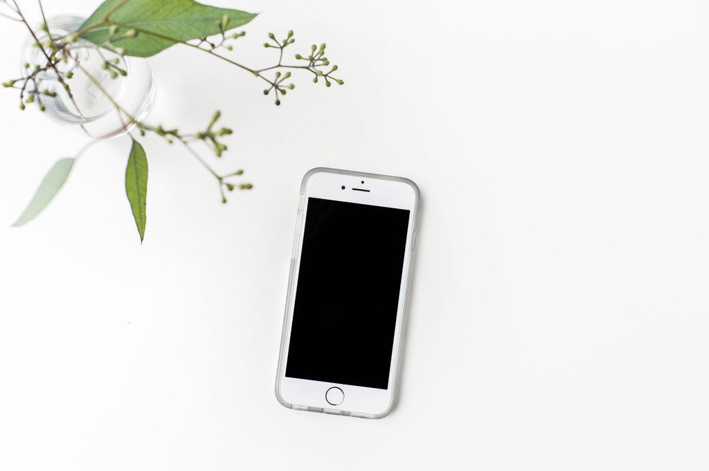 极简素雅背景图片