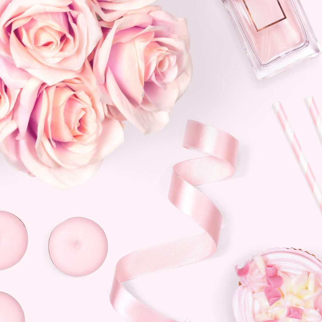 小清新粉色系花卉女性背景图片