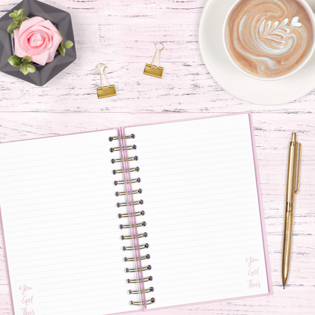 小清新粉色系花卉女性背景图片