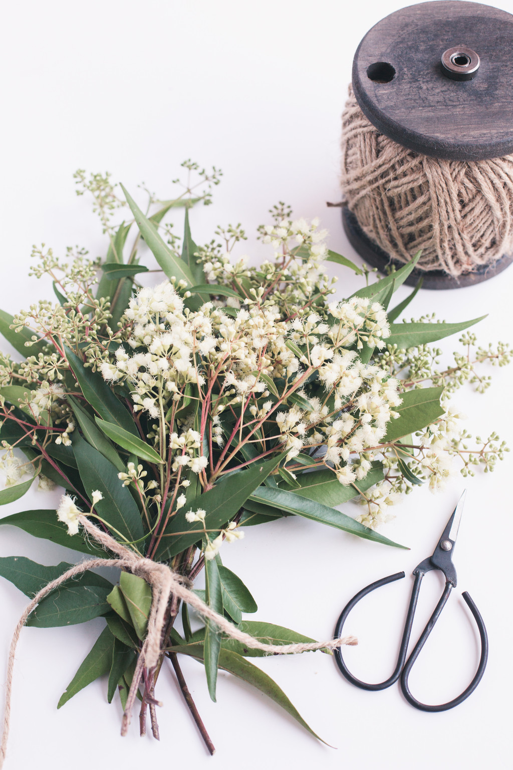 小清新桂花花瓶插花图片