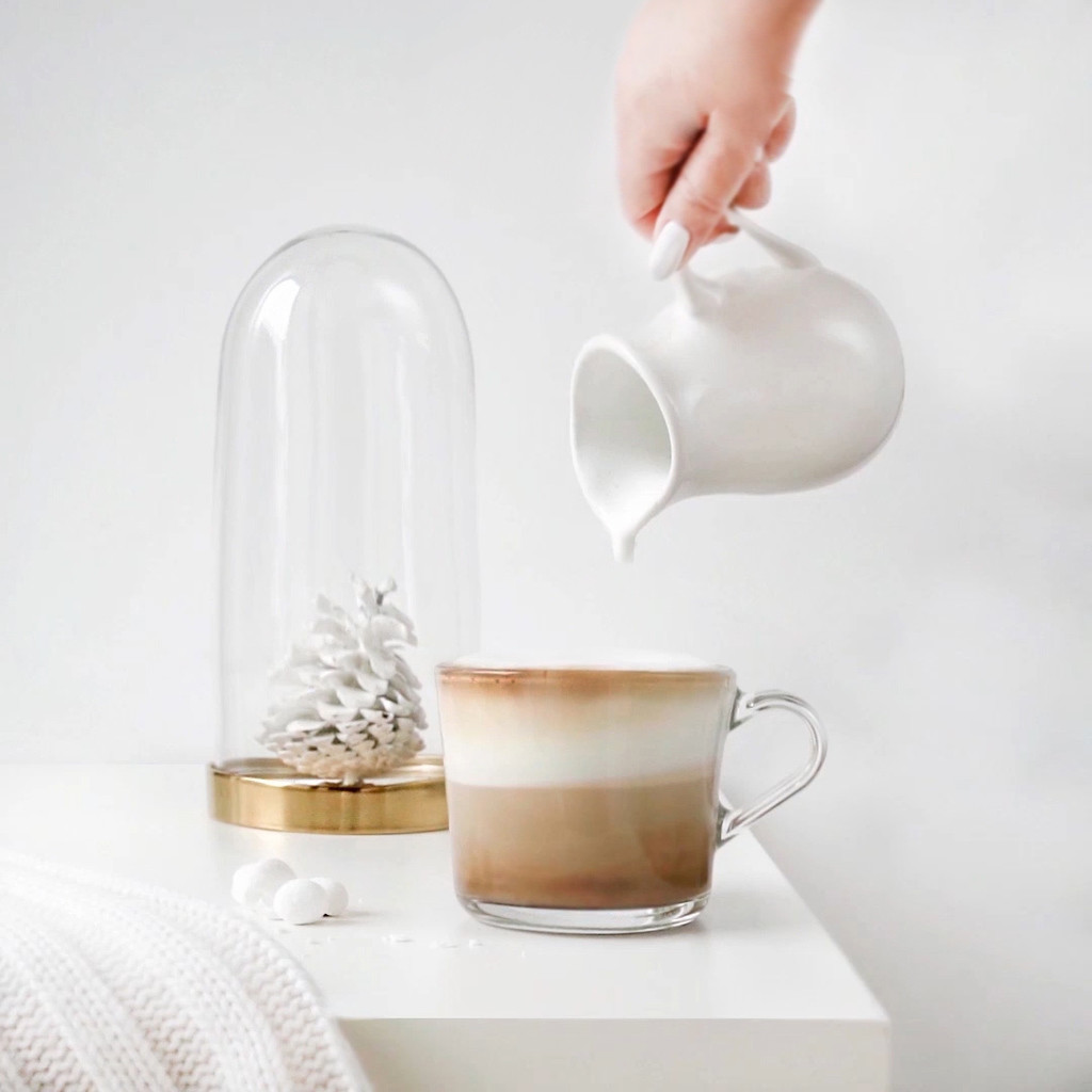 极简斯堪的纳维亚风格圣诞图片