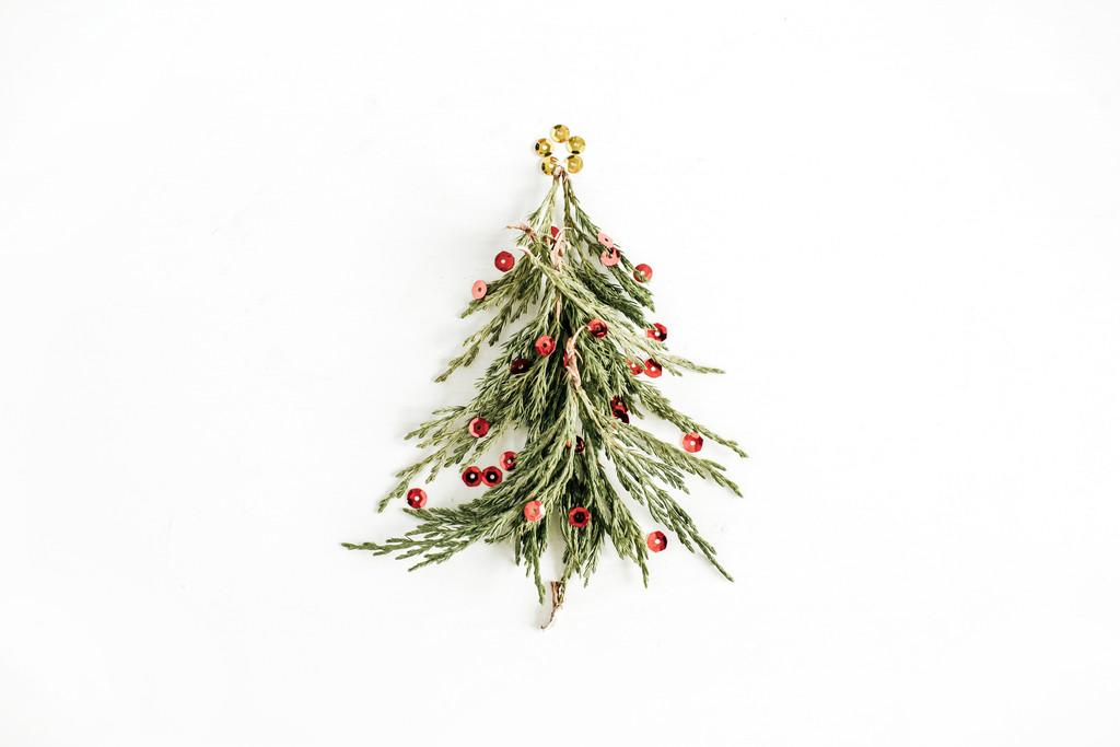 创意极简圣诞节主题装饰物品背景图片