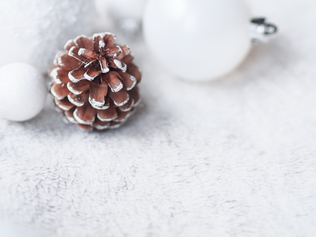 极简冬天新年圣诞节装饰背景图片