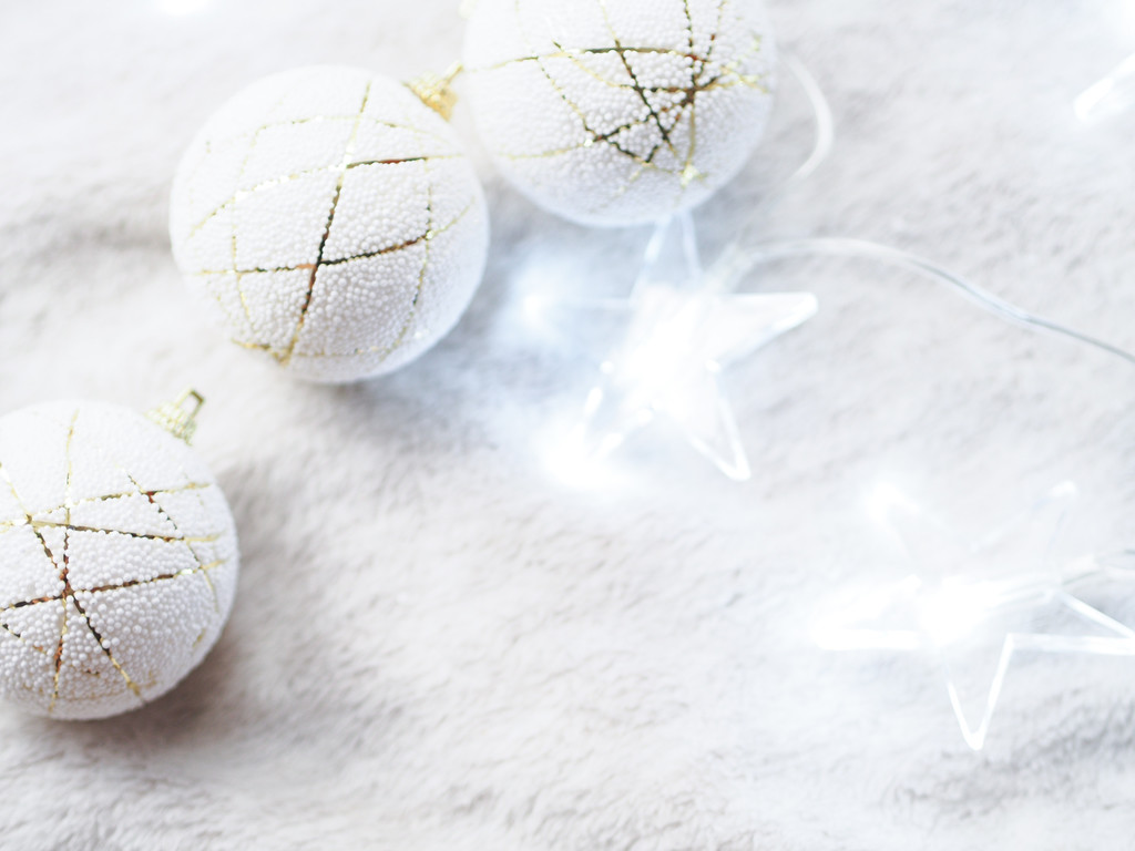 极简冬天新年圣诞节装饰背景图片