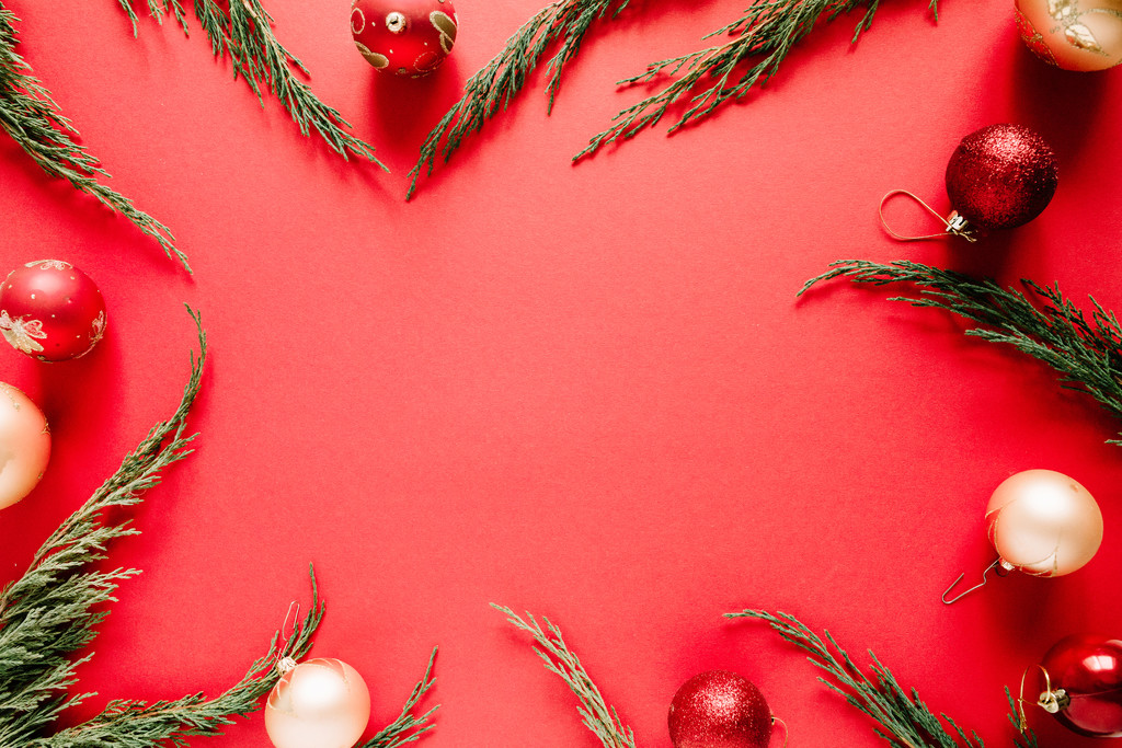 创意极简圣诞节主题装饰物品背景图片