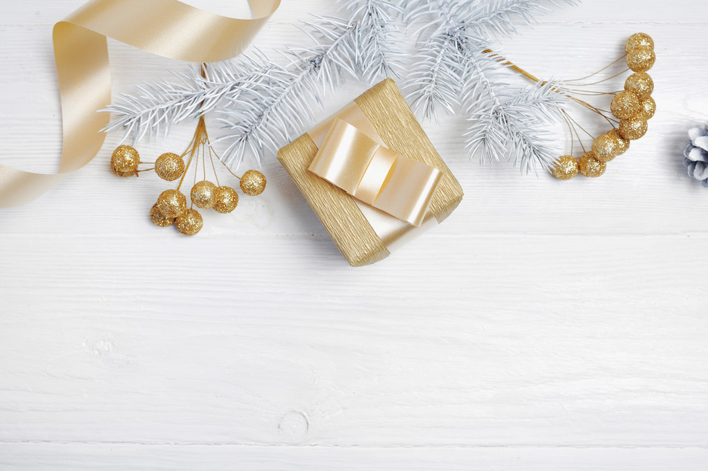 简约金色铃铛礼物圣诞节背景图片