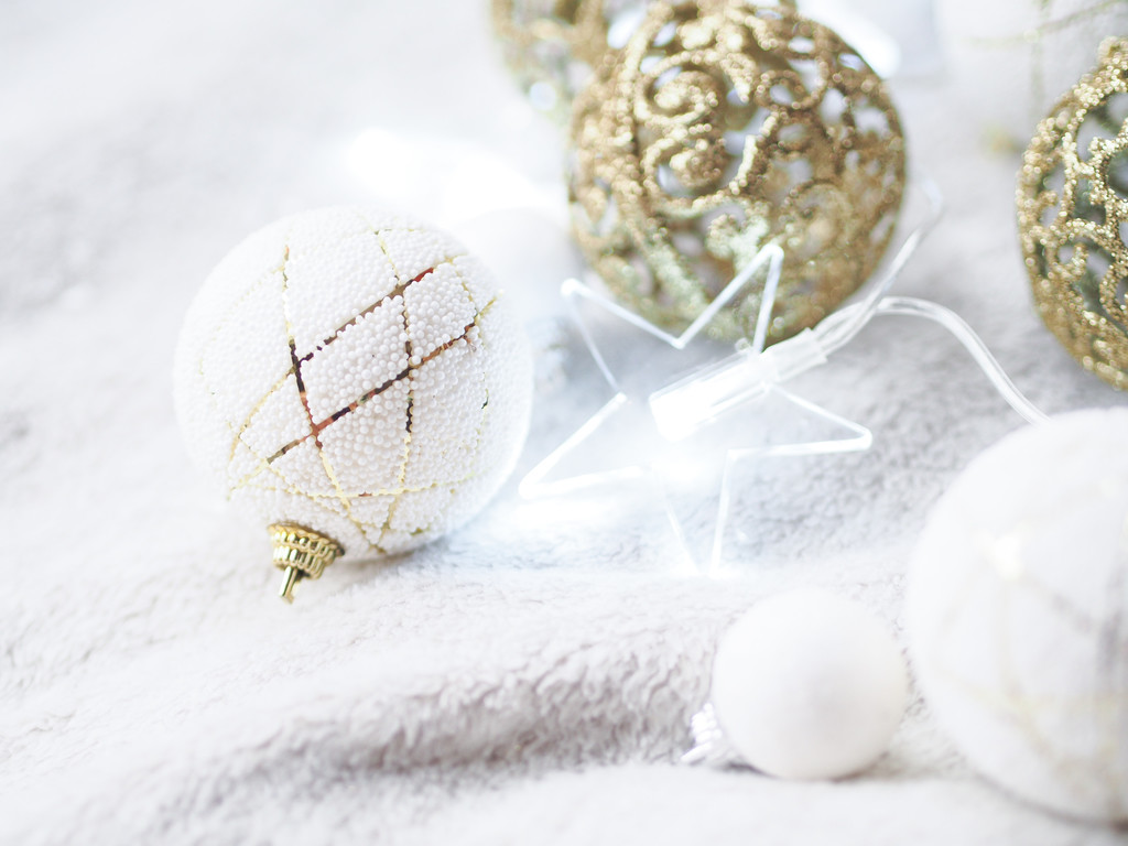 极简冬天新年圣诞节装饰背景图片