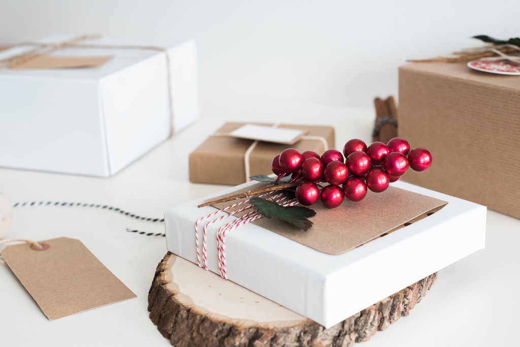 简约圣诞节装饰物品图片