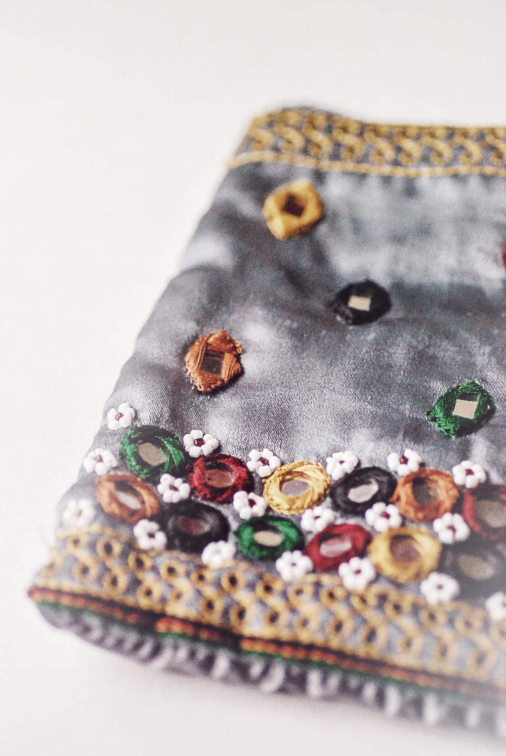 创意流行服装设计图片