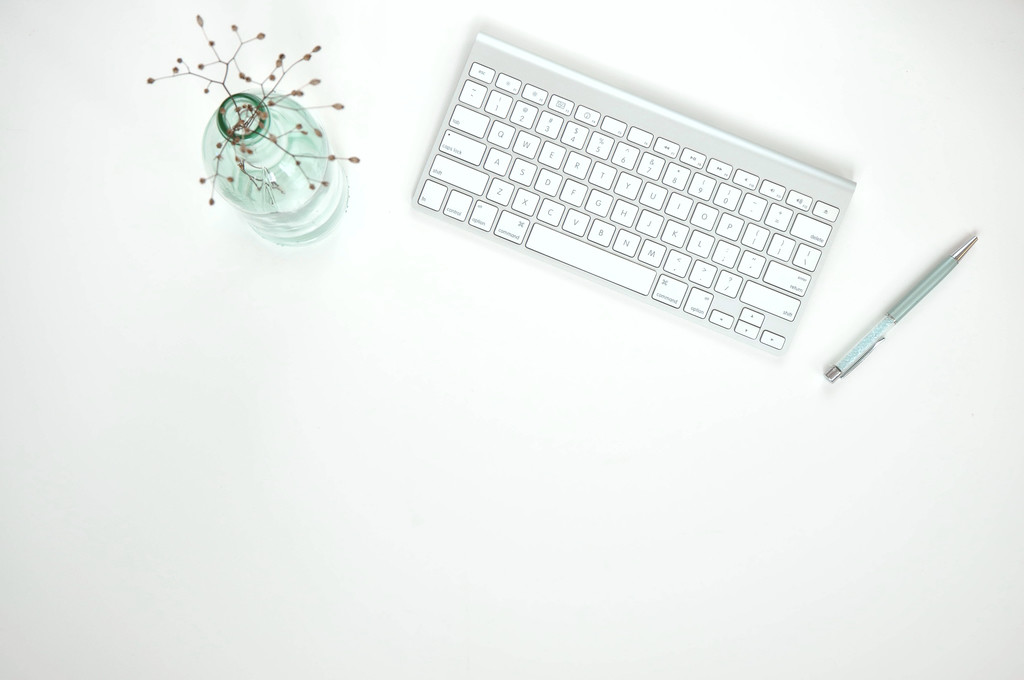 极简单色素雅背景图片