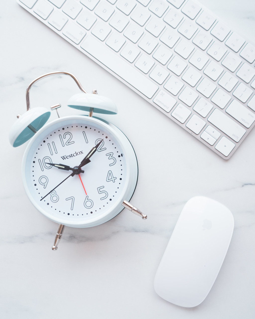 创意简约大理石纹理桌面工作台图片