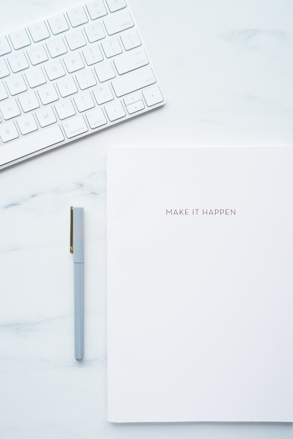 创意简约大理石纹理桌面工作台图片