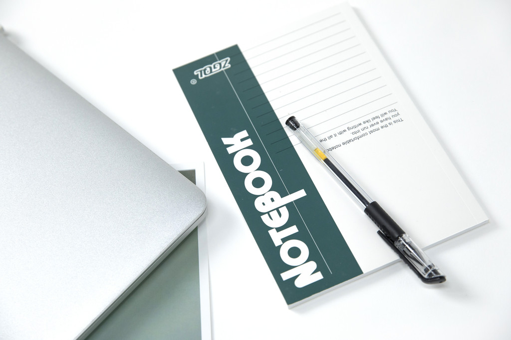 商务互联网办公桌笔记本背景图片