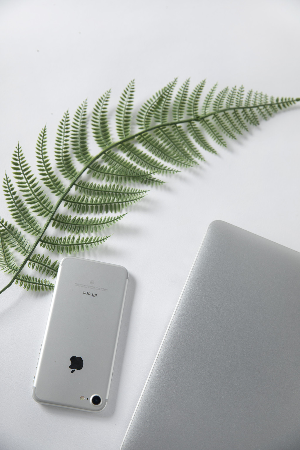 商务互联网办公桌笔记本背景图片