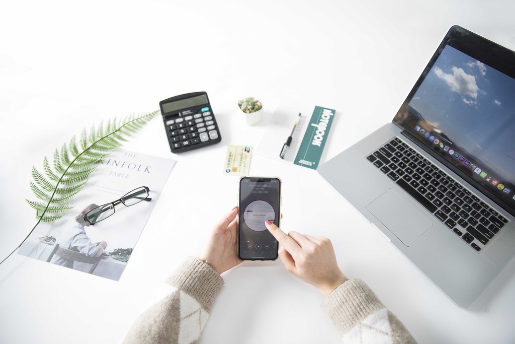 商务办公室工作场景背景图片