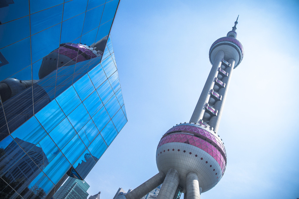 商务建筑东方明珠背景图片