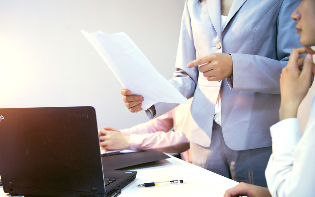 商务团队合作交流背景图片