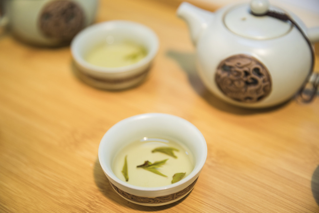 春季新茶喝茶背景图片