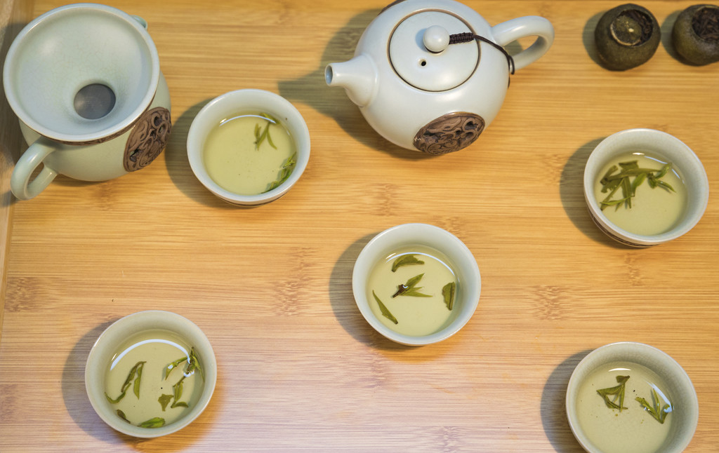 春季新茶喝茶背景图片